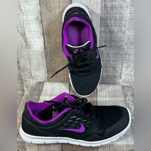 *SOLD*. Nike Orive Print Suede-Mesh Running Shoes Black Purple Womens Size 7